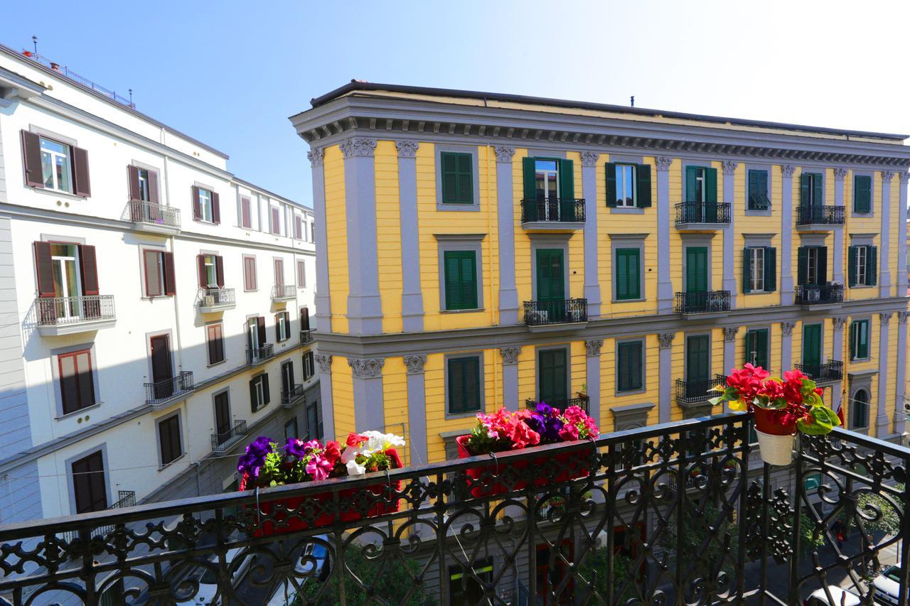 I Vicere B&B Deluxe Neapel Exterior foto